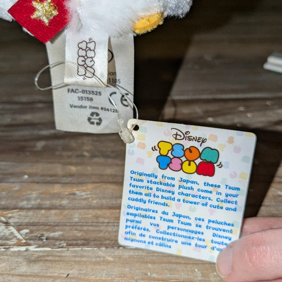 Disney Tsum Tsum Mini - Holiday Daisy Duck NWT - Picture 7 of 7